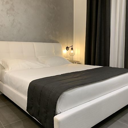 Aparthotel Bossi Mediolan Zewnętrze zdjęcie